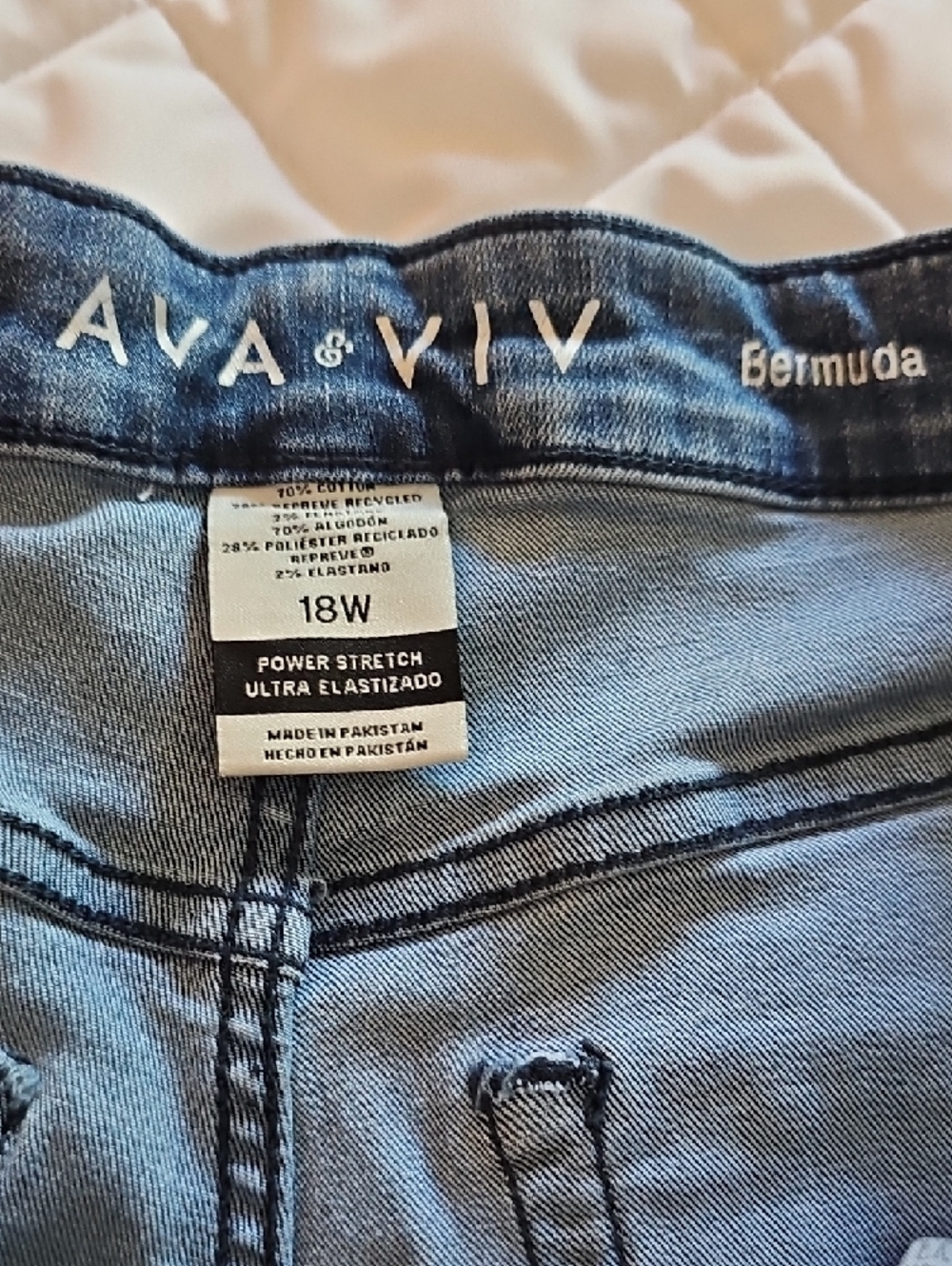 Ava & Viv Dark Blue Cuffed Denim Shorts - Picture 2 of 3